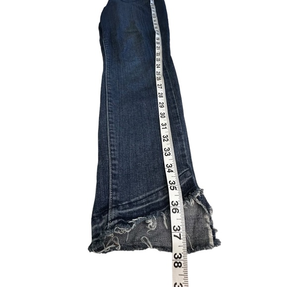 PAIGE BRAND VERDUGO ANKLE BLUE JEANS. MID-RISE ZIP FLY BUTTON CLOSURE. SIZE 28 - Picture 8 of 12